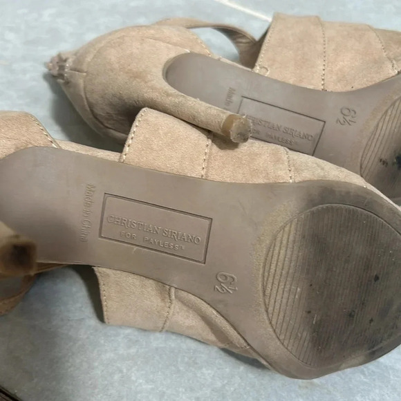 Sexy Ankle strap, 3 1/2 in heel. - Picture 9 of 11